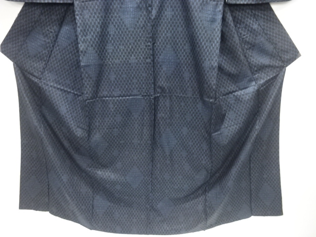  アンティーク　抽象模様織り出し本場村山泥大島紬着物